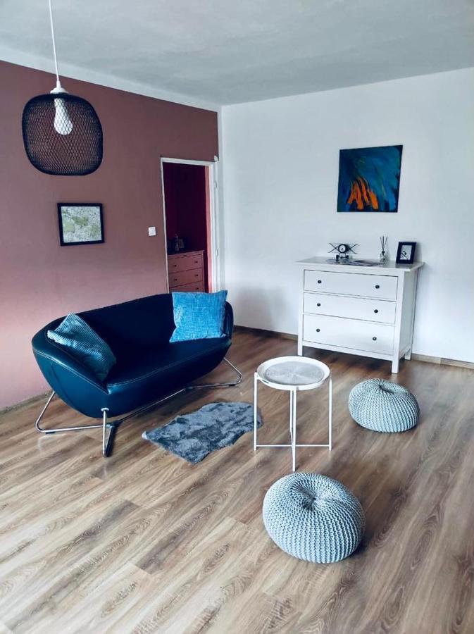 Apartman Domov Decin Dış mekan fotoğraf
