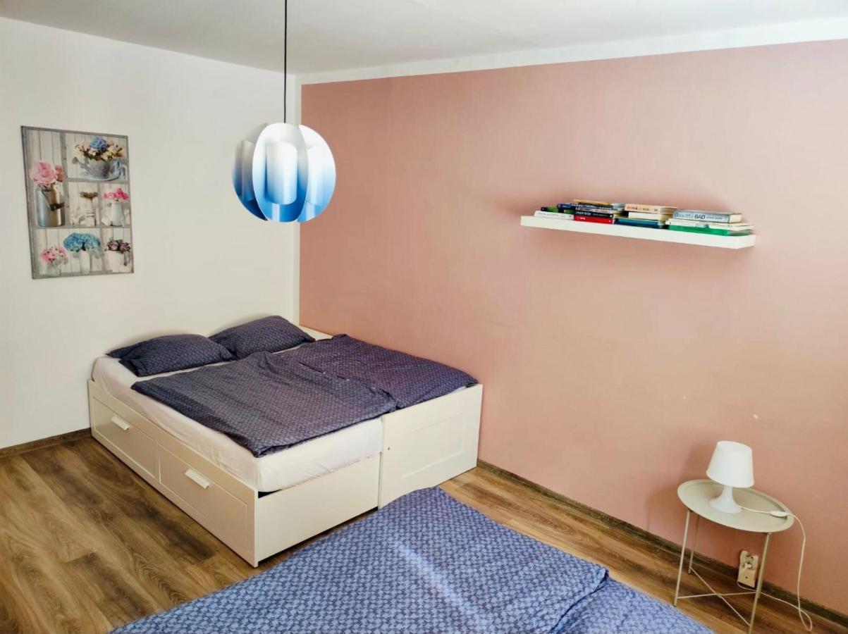 Apartman Domov Decin Dış mekan fotoğraf