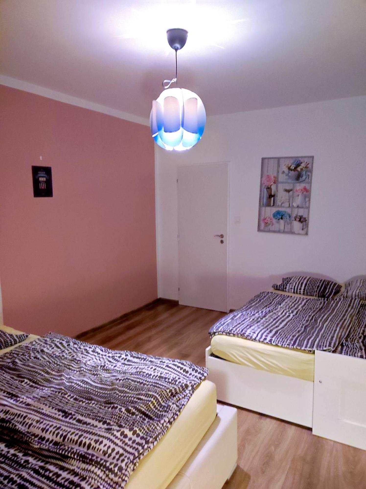 Apartman Domov Decin Oda fotoğraf